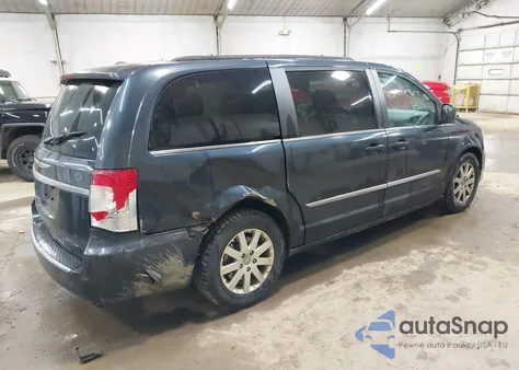 2014 Chrysler Town & Country Touring из США, поврежденный, VIN 2C4RC1BG8ER138638